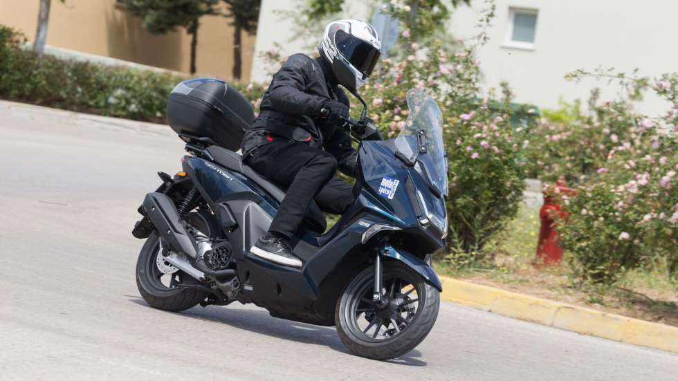 Kymco Skytown 125 – Test